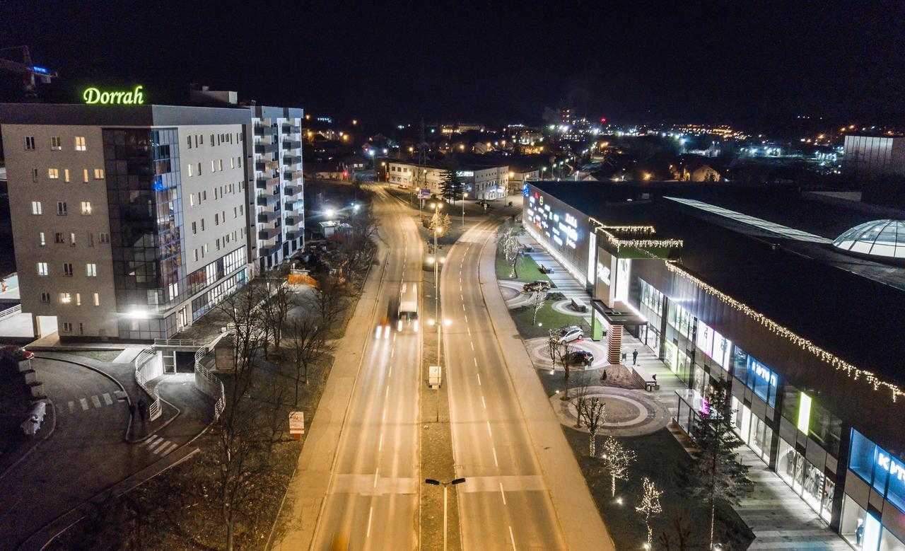 University Hotel Dorrah Tuzla Exterior foto